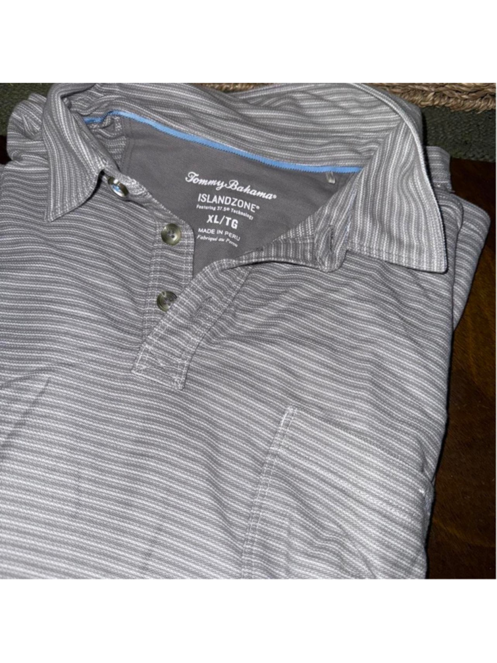Men’s grey and white size EXTRA LARGE Tommy Bahama short sleeve polo golf shirt